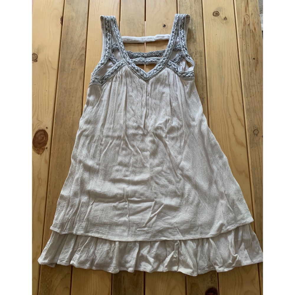 Fun shelf dress
